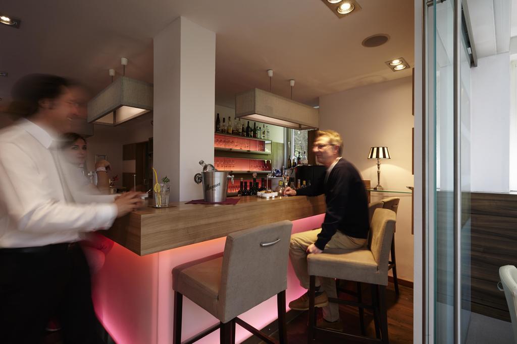 Hotel Bonjour Bad Soden am Taunus Kültér fotó