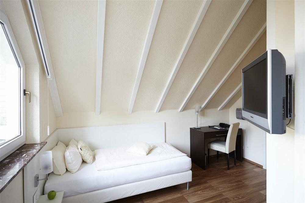 Hotel Bonjour Bad Soden am Taunus Kültér fotó