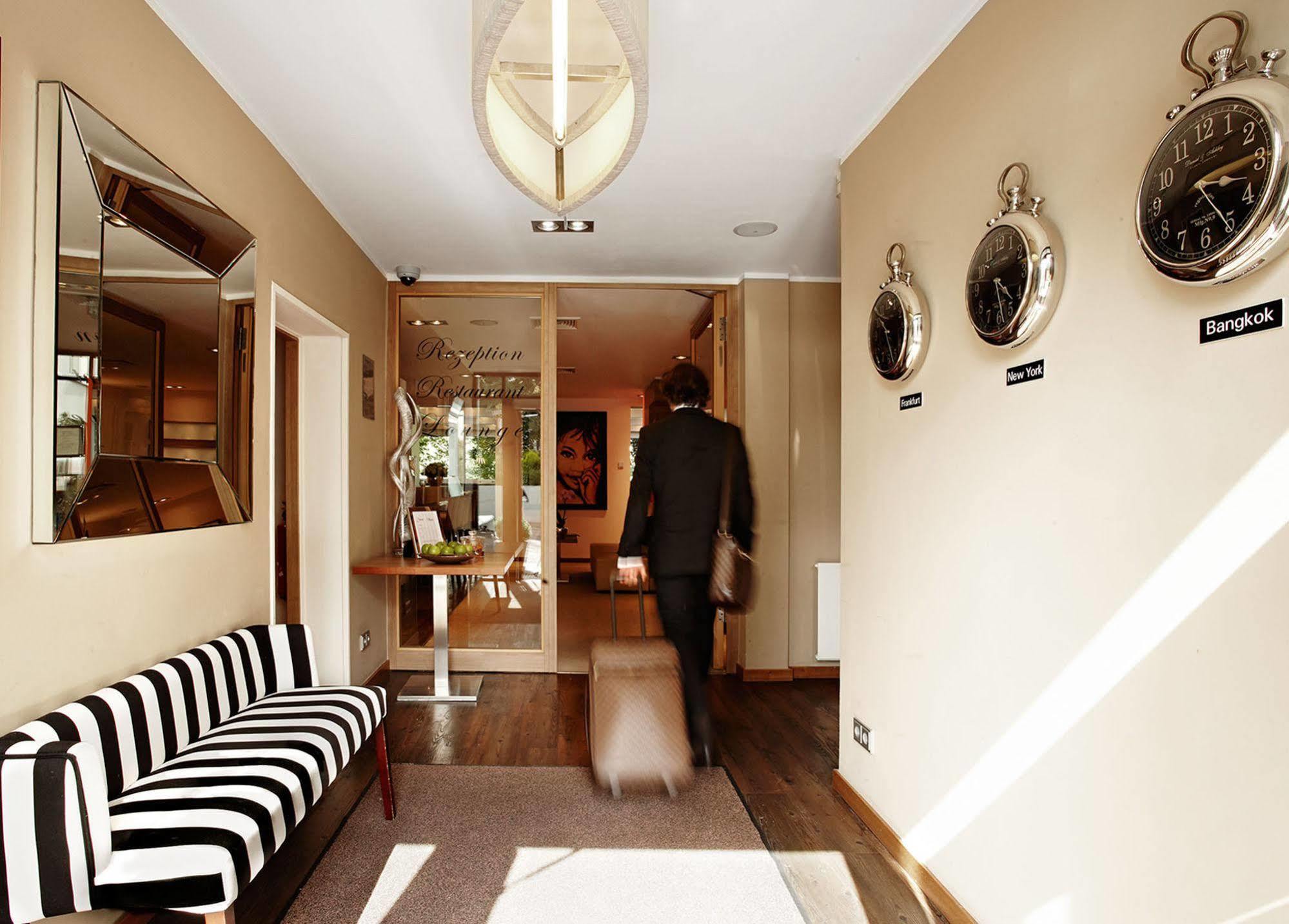 Hotel Bonjour Bad Soden am Taunus Kültér fotó